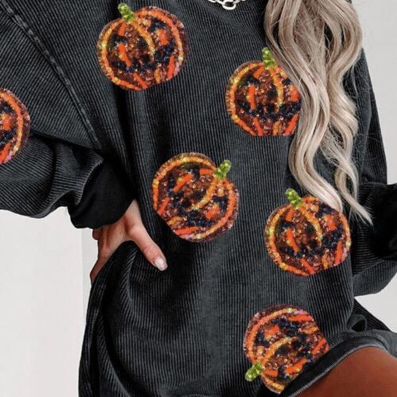 https://dar-gofashion.myshopify.com/products/sequin-patch-pumpkin-round-neck - Picture 5 of 6